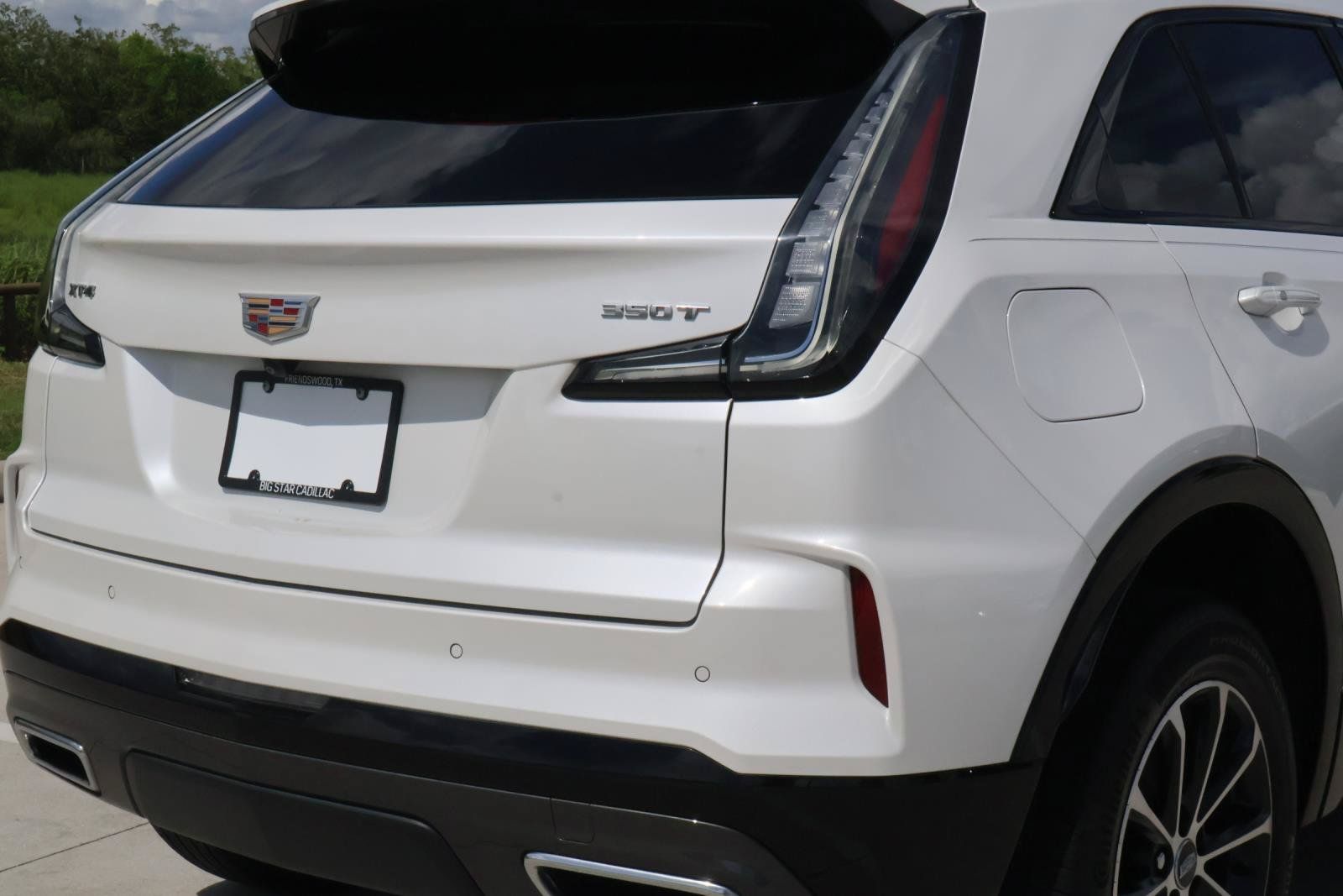 Certified 2024 Cadillac XT4 Sport FWD image 11