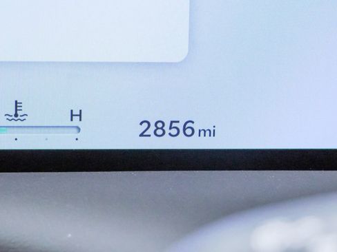 Certified 2025 Genesis G80 2.5T Sport Prestige AWD/4WD image 20