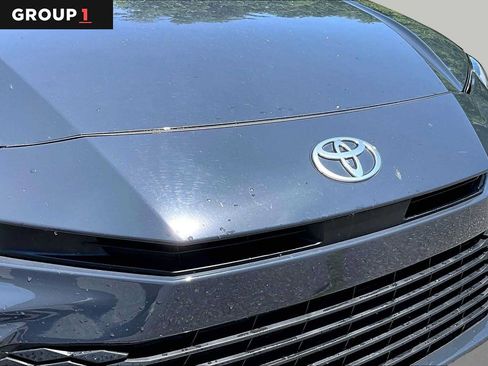 Used 2025 Toyota Camry LE FWD image 32