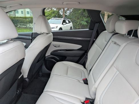 Used 2023 Hyundai Tucson Limited FWD image 15