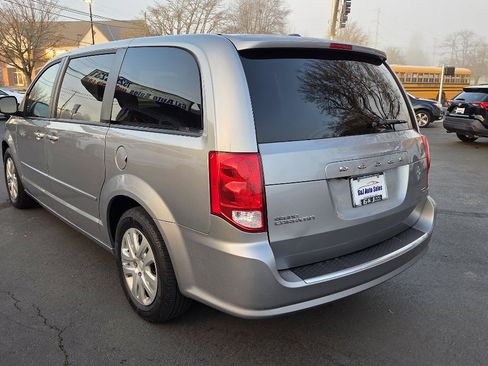 Used 2017 Dodge Grand Caravan SE w/ Power Window Group image 11