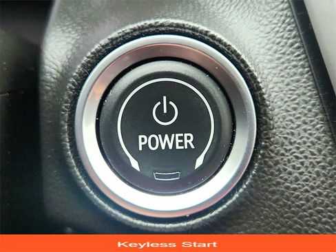 Used 2022 Chevrolet Bolt EUV LT w/ Convenience Package image 32