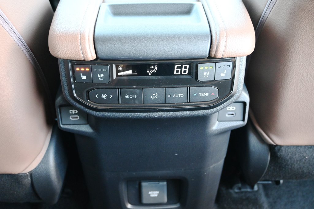 New 2026 Toyota Grand Highlander AWD image 22