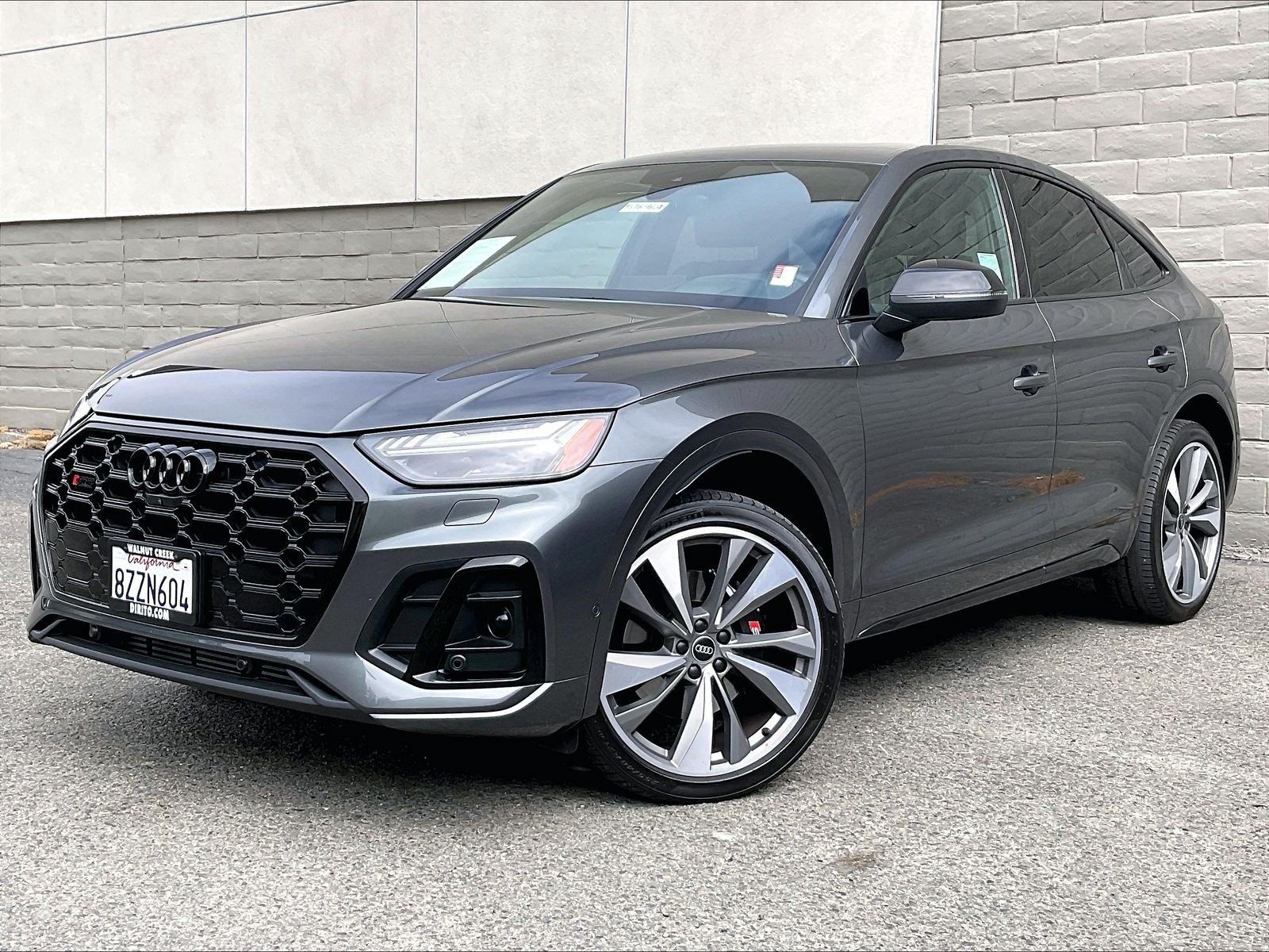 Used 2022 Audi SQ5 Prestige AWD/4WD image 12