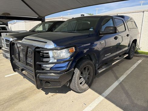 Used 2014 Toyota Tundra SR5 w/ SR5 Upgrade Package image 1
