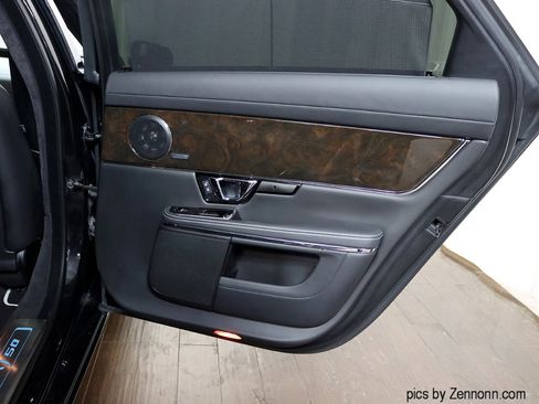 Used 2019 Jaguar XJ L Portfolio image 35