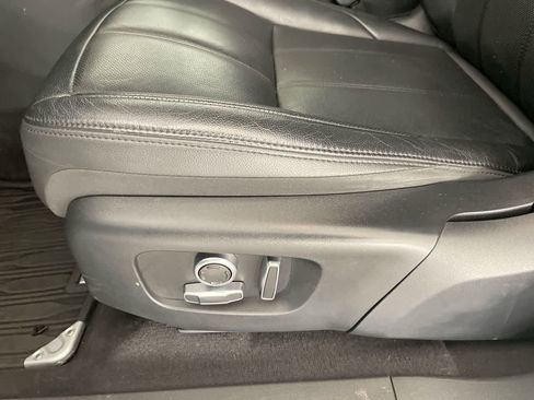 Used 2022 Land Rover Range Rover Evoque S image 12