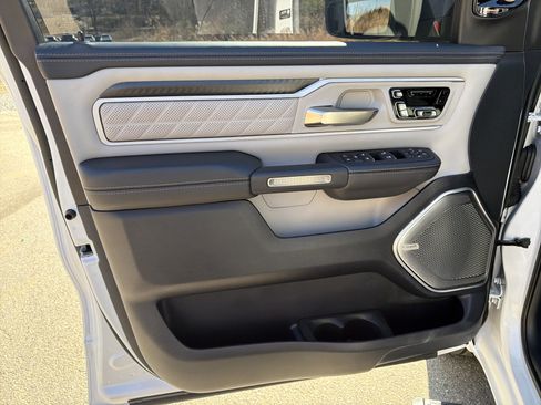 Used 2025 RAM 1500 Tungsten w/ Towing Technology Group image 10