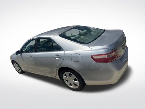 Used 2008 Toyota Camry LE FWD image 6