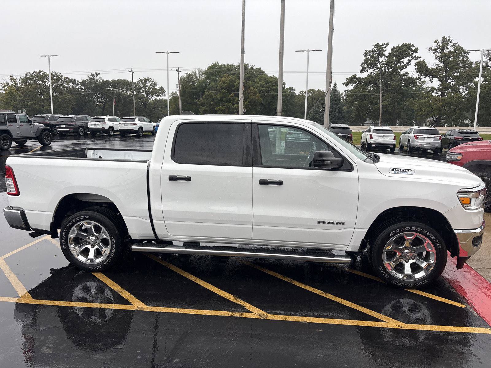 Used 2023 RAM 1500 Big Horn AWD/4WD image 4