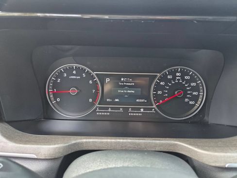 Used 2023 Kia Sorento EX w/ Panoramic Sunroof Package FWD image 22