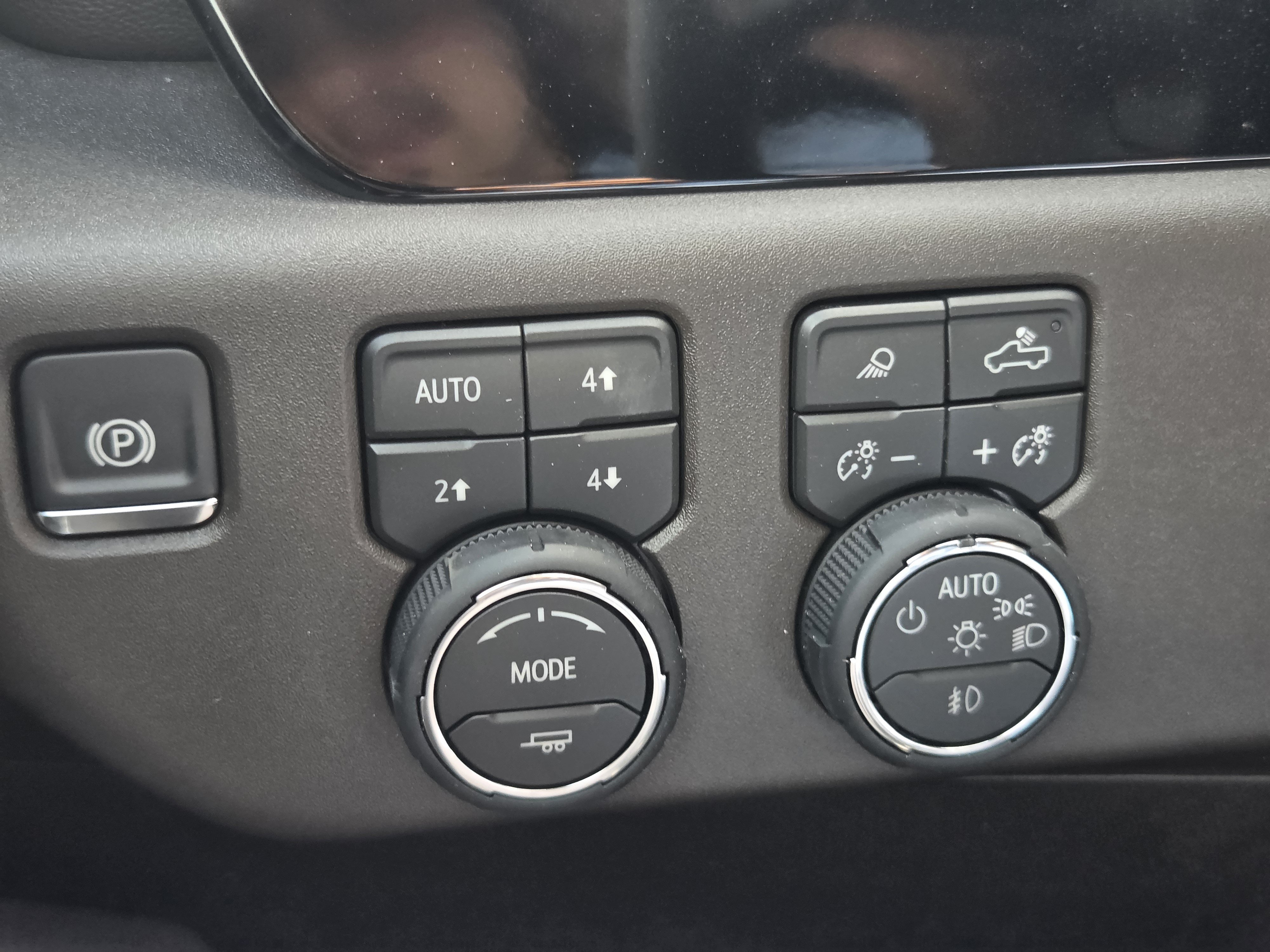 New 2026 Chevrolet Silverado 1500 RST AWD/4WD image 13