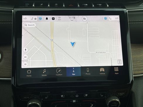 Used 2022 Jeep Grand Cherokee Summit image 10