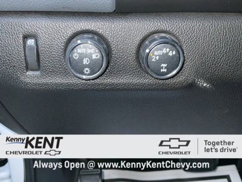 Used 2018 Chevrolet Colorado Z71 image 28