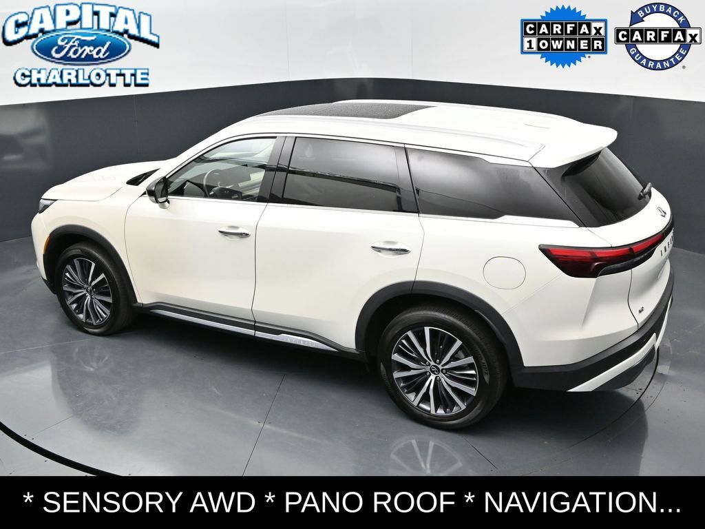 Used 2023 INFINITI QX60 Sensory AWD/4WD image 31