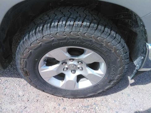 Used 2021 RAM 1500 Big Horn AWD/4WD image 10