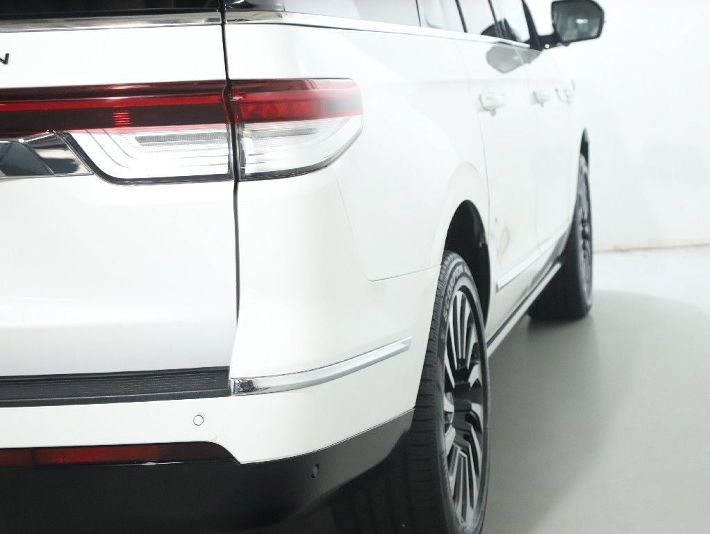 Used 2022 Lincoln Navigator L Black Label AWD/4WD image 52