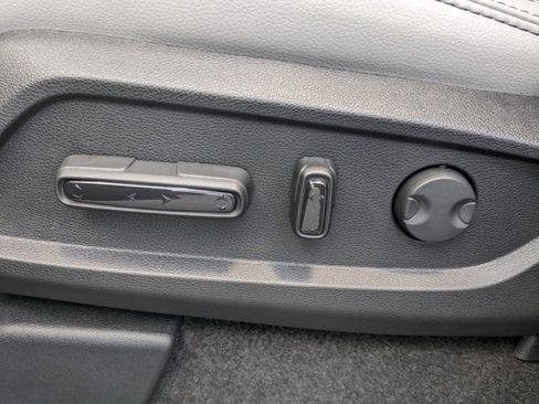 New 2025 Honda Pilot EX-L image 16