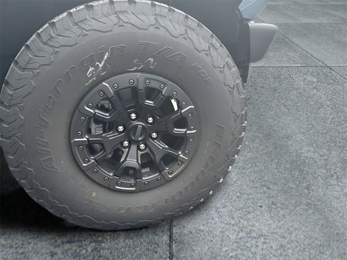 Used 2024 Ford Bronco Raptor w/ Interior Carbon Fiber Pack 6 image 7
