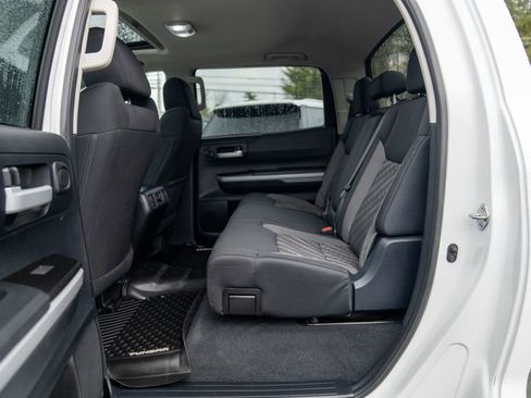 Used 2018 Toyota Tundra SR5 image 19