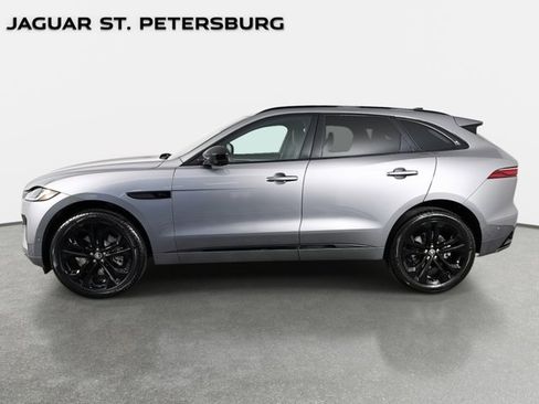 Used 2026 Jaguar F-PACE R-Dynamic S image 8