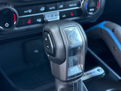 Used 2024 Ford Bronco Black Diamond image 14