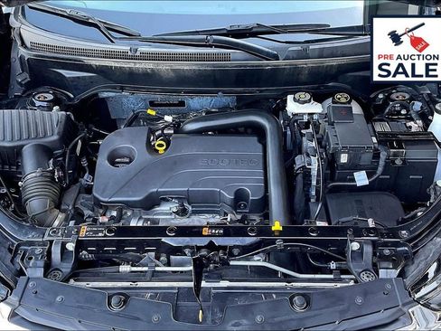 Used 2024 Chevrolet Equinox LS w/ LS Convenience Package AWD/4WD image 10