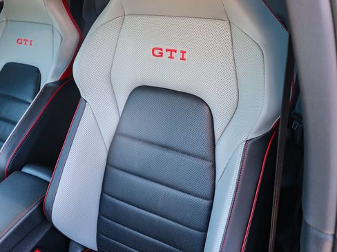 Used 2024 Volkswagen GTI Autobahn FWD image 32