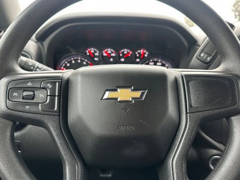 Used 2025 Chevrolet Silverado 1500 Custom image 35