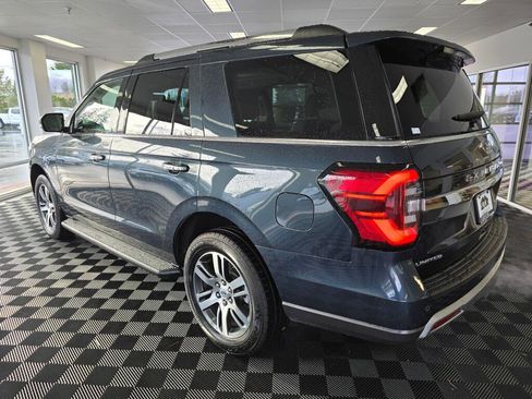 Used 2024 Ford Expedition Limited AWD/4WD image 5