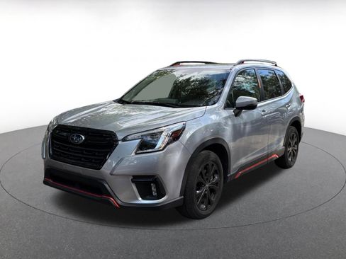 Used 2024 Subaru Forester Sport AWD/4WD image 3