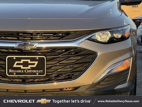 Used 2024 Chevrolet Malibu RS FWD image 4