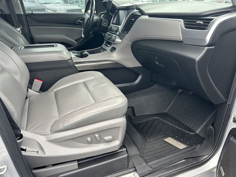 Used 2020 Chevrolet Tahoe LT image 24