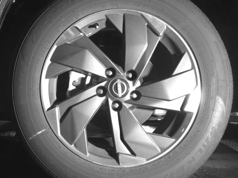 Used 2025 Nissan Rogue SV image 12