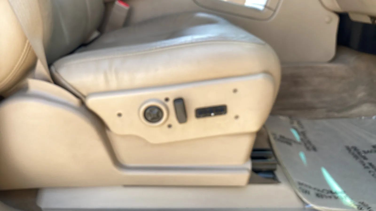 Used 2004 Chevrolet Silverado 2500 LT RWD image 28