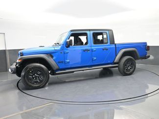 New 2026 Jeep Gladiator Sport video 2