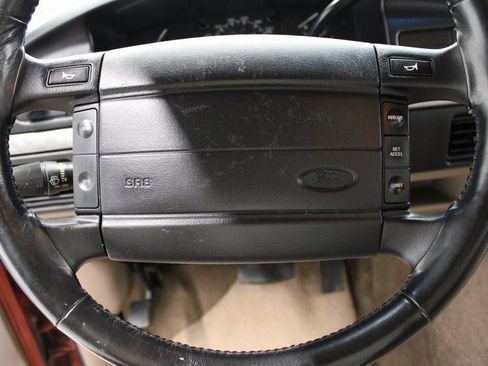 Used 1994 Ford F150 XL image 11