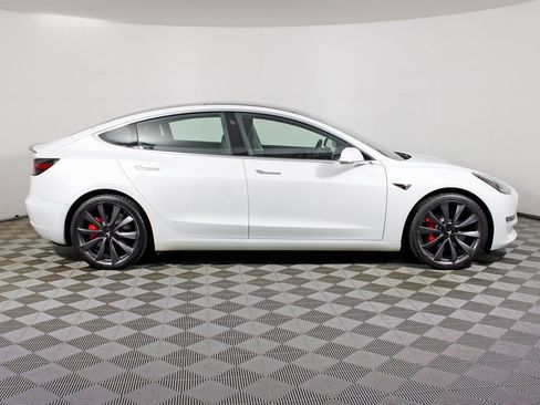 Used 2020 Tesla Model 3 Performance image 8