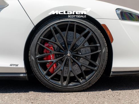 Used 2025 McLaren GTS RWD image 31