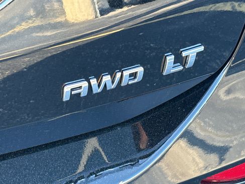 Certified 2024 Chevrolet Equinox LT w/ LPO, Floor Liner Package AWD/4WD image 8