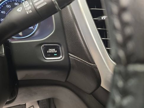 Used 2020 GMC Acadia SLE w/ Driver Convenience Package AWD/4WD image 29