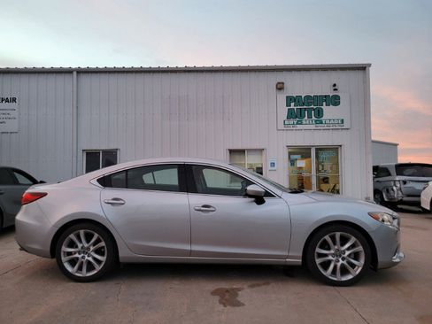 Used 2016 MAZDA MAZDA6 Touring FWD image 8