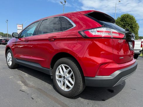 Used 2024 Ford Edge SEL w/ Convenience Package AWD/4WD image 7