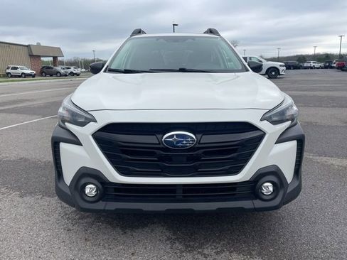 Used 2025 Subaru Outback Onyx Edition AWD/4WD image 6