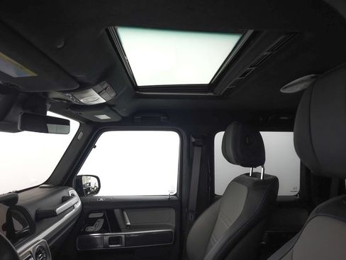 Used 2025 Mercedes-Benz G 580 w/ EQ Technology image 24