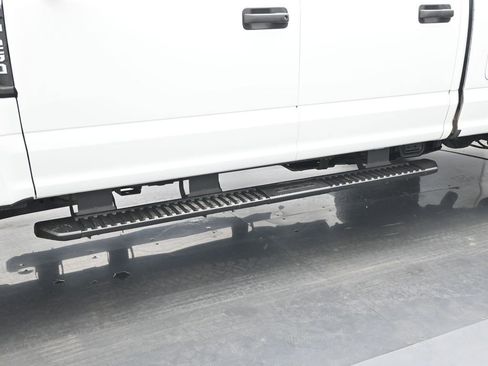 Used 2019 Ford F250 XL image 20
