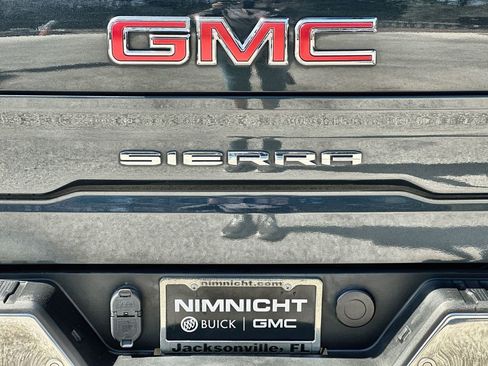 Certified 2021 GMC Sierra 1500 SLT w/ SLT Convenience Package image 31