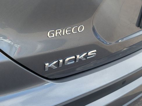 Used 2023 Nissan Kicks SV image 14