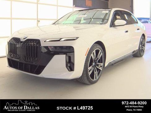 Used 2023 BMW 760i xDrive image 1