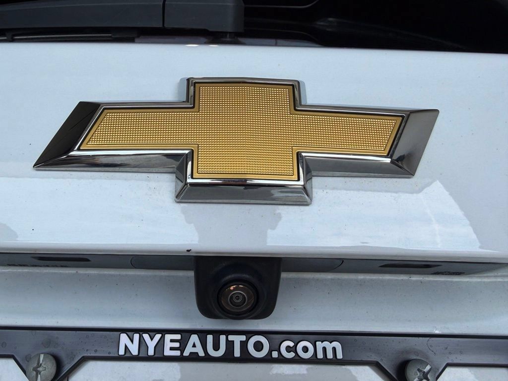 Used 2025 Chevrolet Blazer LT AWD/4WD image 50